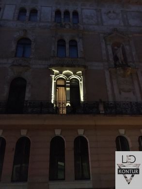 Фасадный светильник контурного освещения S-TL-1,180°- 360 °